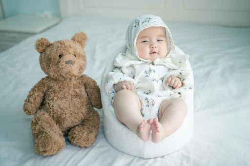 阳春宝宝7个月发育标准 阳春宝宝7个月发育标准